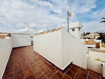 Volledig gemeubileerde halfvrijstaande villa met uitzicht in Ciudad Quesada - Lotus Properties