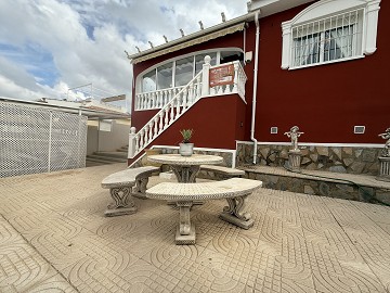 Volledig gemeubileerde halfvrijstaande villa met uitzicht in Ciudad Quesada - Lotus Properties