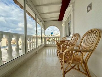 Volledig gemeubileerde halfvrijstaande villa met uitzicht in Ciudad Quesada - Lotus Properties