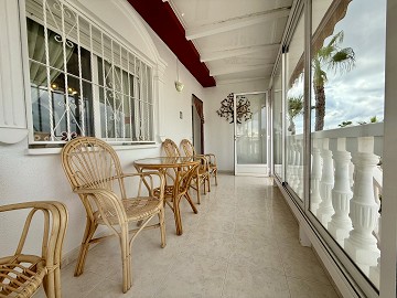 Volledig gemeubileerde halfvrijstaande villa met uitzicht in Ciudad Quesada - Lotus Properties