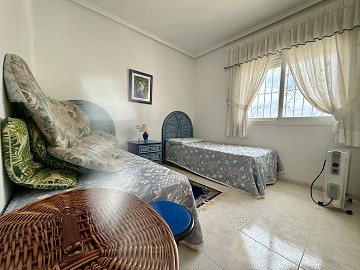 Volledig gemeubileerde halfvrijstaande villa met uitzicht in Ciudad Quesada - Lotus Properties