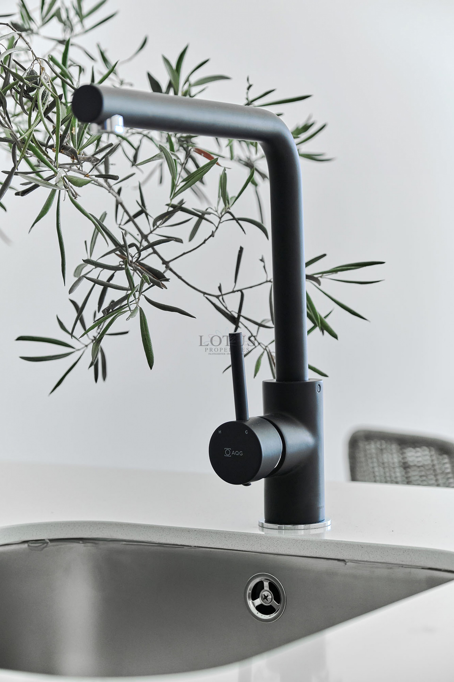 Nieuwe mediterrane badplaats op 300 m van de zee - Torrevieja - Lotus Properties