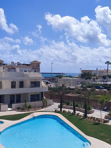 Nieuwe mediterrane badplaats op 300 m van de zee - Torrevieja - Lotus Properties