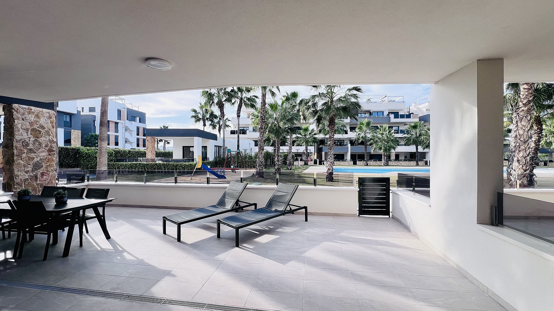 Modern luxe appartement in Amanecer IX – een oase van comfort, design en mediterrane elegantie. - Lotus Properties