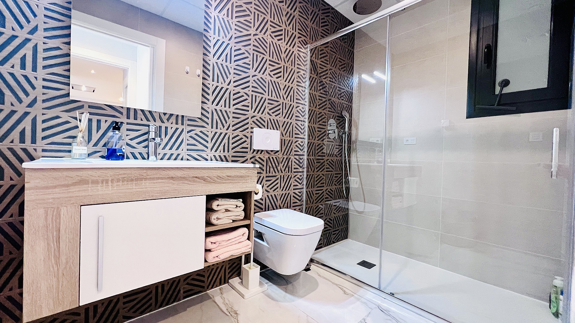 Modern luxe appartement in Amanecer IX – een oase van comfort, design en mediterrane elegantie. - Lotus Properties