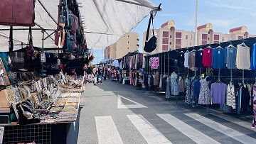 Stijlvol gerenoveerde woning op slechts 140 meter van het strand van La Mata - Lotus Properties