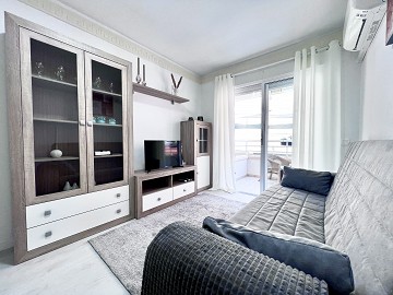 Appartement op Slechts 60 Meter van Playa de los Locos – Torrevieja - Lotus Properties