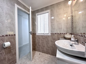 Appartement op Slechts 60 Meter van Playa de los Locos – Torrevieja - Lotus Properties