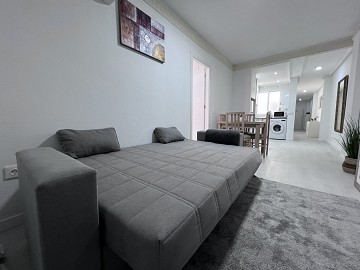 Appartement op Slechts 60 Meter van Playa de los Locos – Torrevieja - Lotus Properties