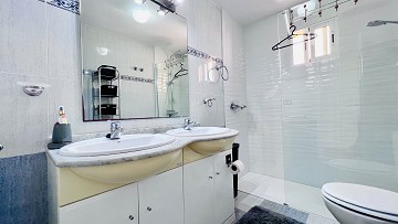 Mediterrane droom in Villamartin – Hoekwoning met drie slaapkamers, zwembad en tuin - Lotus Properties