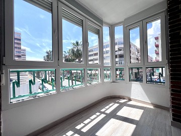 FANTASTISCH APPARTEMENT OP 30 METER VAN DE ZEE - Lotus Properties