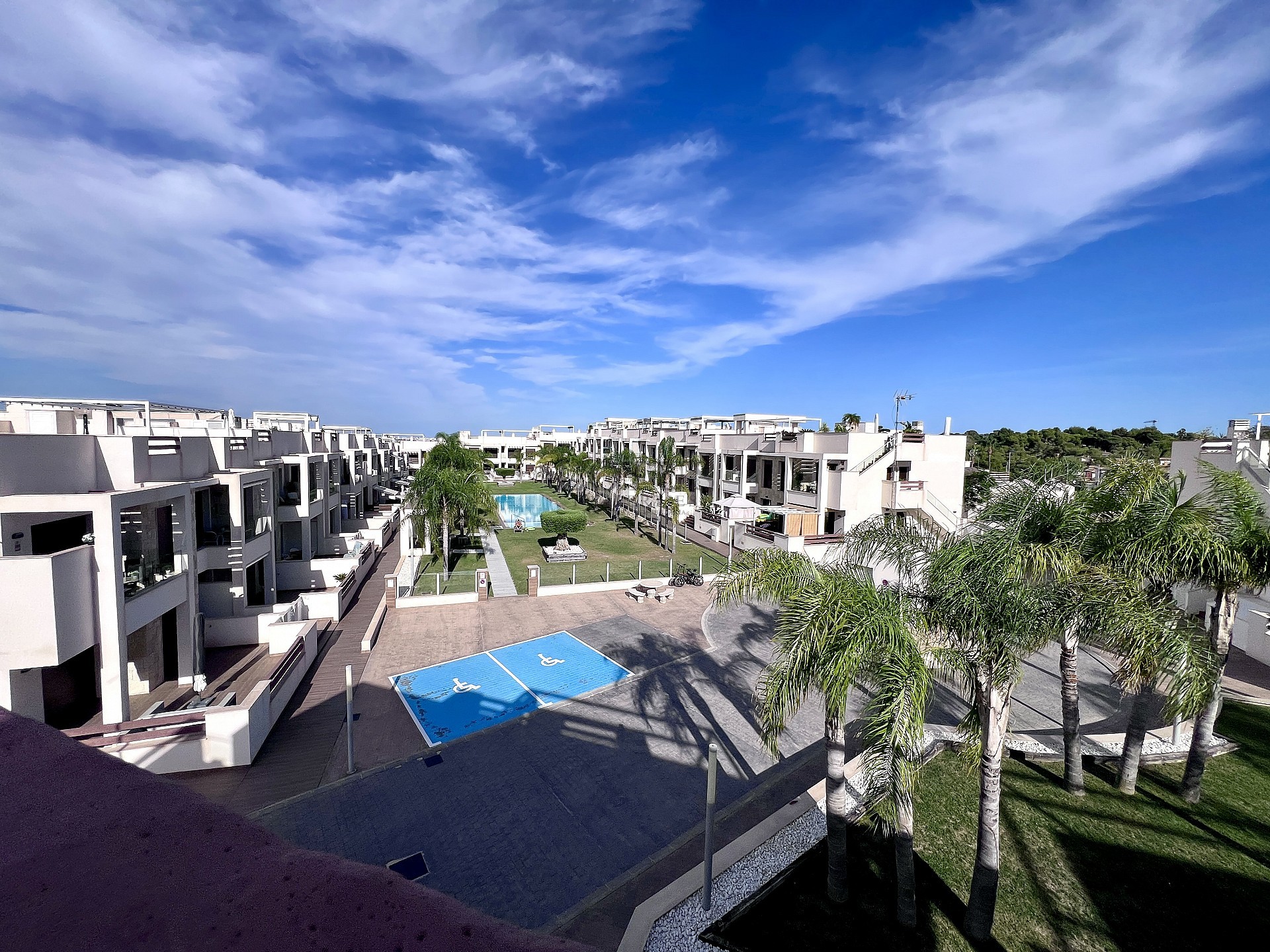 Exclusieve bungalow met 3 slaapkamers op het dak in Los Balcones - Lotus Properties