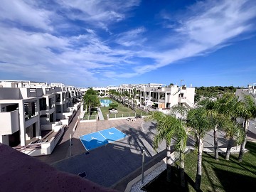 Exclusieve bungalow met 3 slaapkamers op het dak in Los Balcones - Lotus Properties